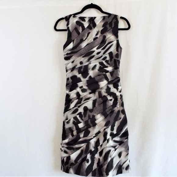 Ann Taylor Sleeveless Ruched Form Fitting Animal Print Mini Sheath Size 2 - Picture 6 of 8